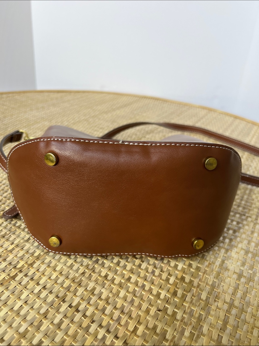 Mango Padlock Detail Mini Shopper Bag cognac Brown vegan shoulder strap - FLAWED - Picture 11 of 16